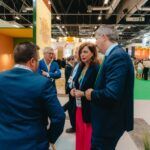 Autoridades en el stand Naranjas Valle del Guadalquivir en Fruit Attraction 2023 1