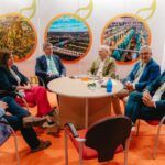 Autoridades en el stand Naranjas Valle del Guadalquivir en Fruit Attraction 2023 5